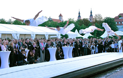 Flying Acrobats im Schlosspark Ludwigsburg