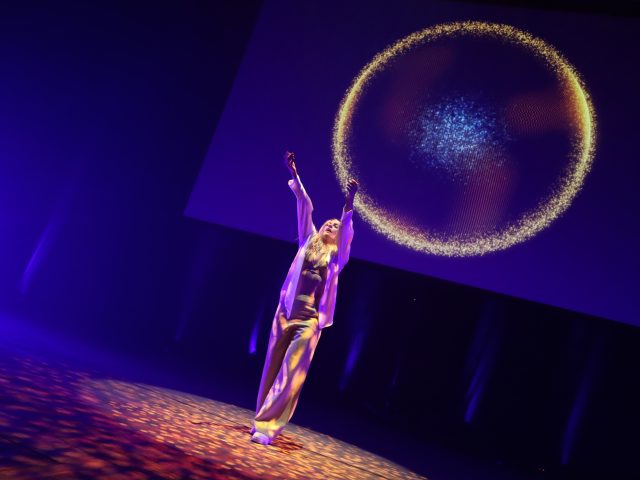 Sanostra, KI Show, Flying Pole Akrobatik KI Show